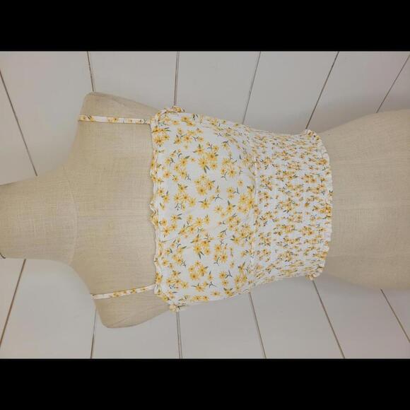 American Eagle Outfitters xs white & yellow floral elasticized crop top - Picture 1 of 3